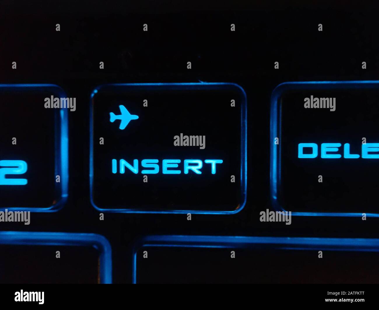 Inserire il tasto su un computer Foto Stock