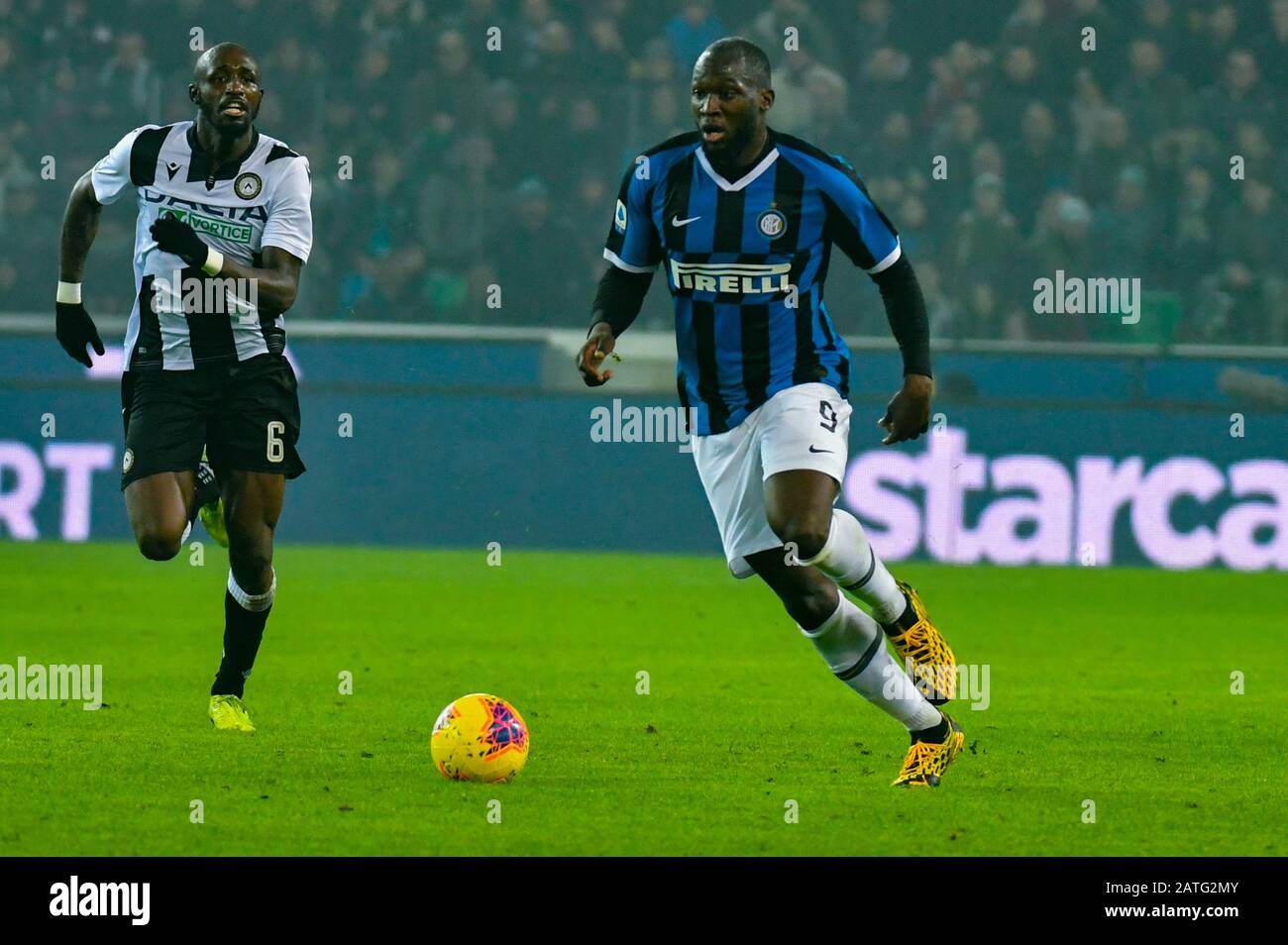 Udine, Italia, 02 Feb 2020, romelu lukaku di Inter durante Udinese Calcio vs FC Internazionale - campionato italiano A calcio - Credit: LPS/Alessio Marini/Alamy Live News Foto Stock