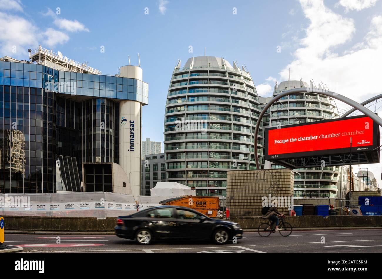 La Silicon Roundabout nel London Borough di Hackney ospita numerose aziende high-tech come Inmarsat. Foto Stock