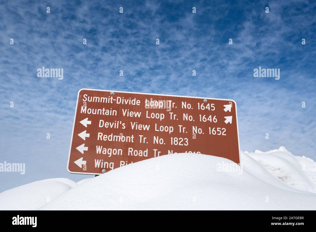 Segnavia al Salt Creek Summit Sno-Park, Wallowa-Whitman National Forest, Oregon. Foto Stock