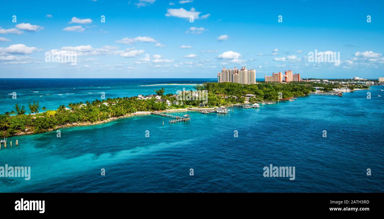 Vista panoramica del paesaggio di Paradise Island, Nassau, Bahamas. Foto Stock