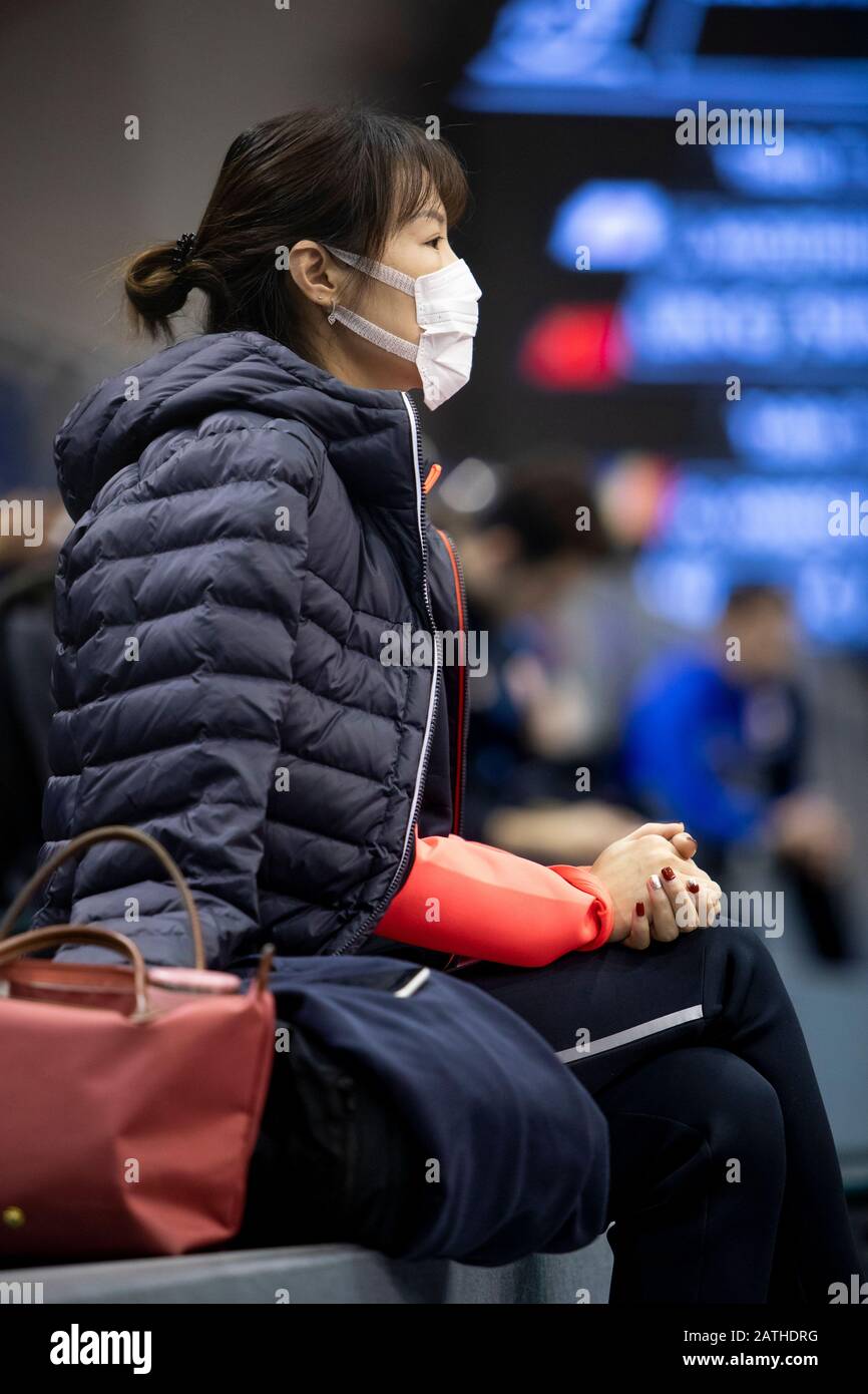 L'atleta si protegge con un proteggi bocca per paura del coronavirus Foto Stock