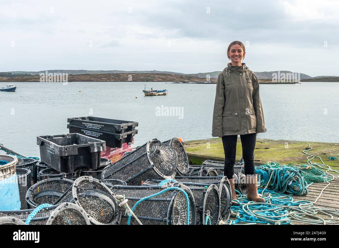 Turk Head, Lisheen, West Cork, Irlanda. 3rd Feb, 2020. Cllr Holly Cairns, candidata del sud-ovest di Cork, ha lanciato oggi nella sua azienda "Building Sustainable Rural Communities", la politica della comunità rurale socialdemocratica. Holly è il portavoce dei socialdemocratici per l'agricoltura. Credit: AG News/Alamy Live News Foto Stock