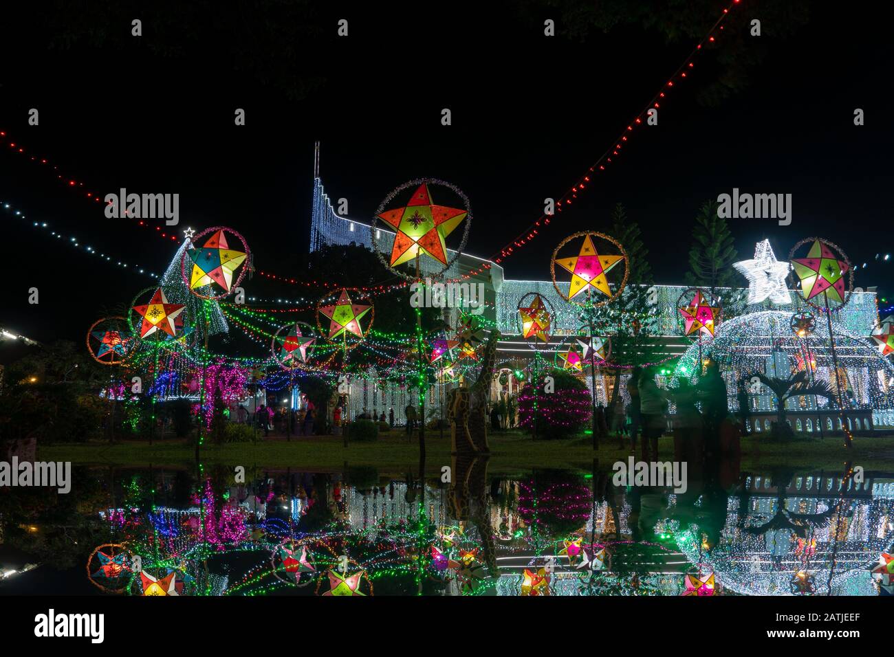 Christian Christmas Lighting Festival, Ban Tha Rae, Sakon Nakhon, Thailandia Foto Stock