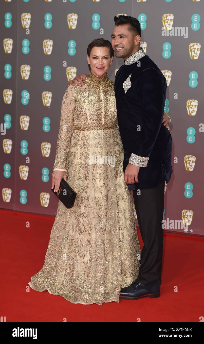 La Foto Deve Essere Accreditata ©Alpha Press 079965 02/02/2020 Ospite All'Ee Bafta British Academy Film Awards 2020 Presso La Royal Albert Hall Di Londra Foto Stock