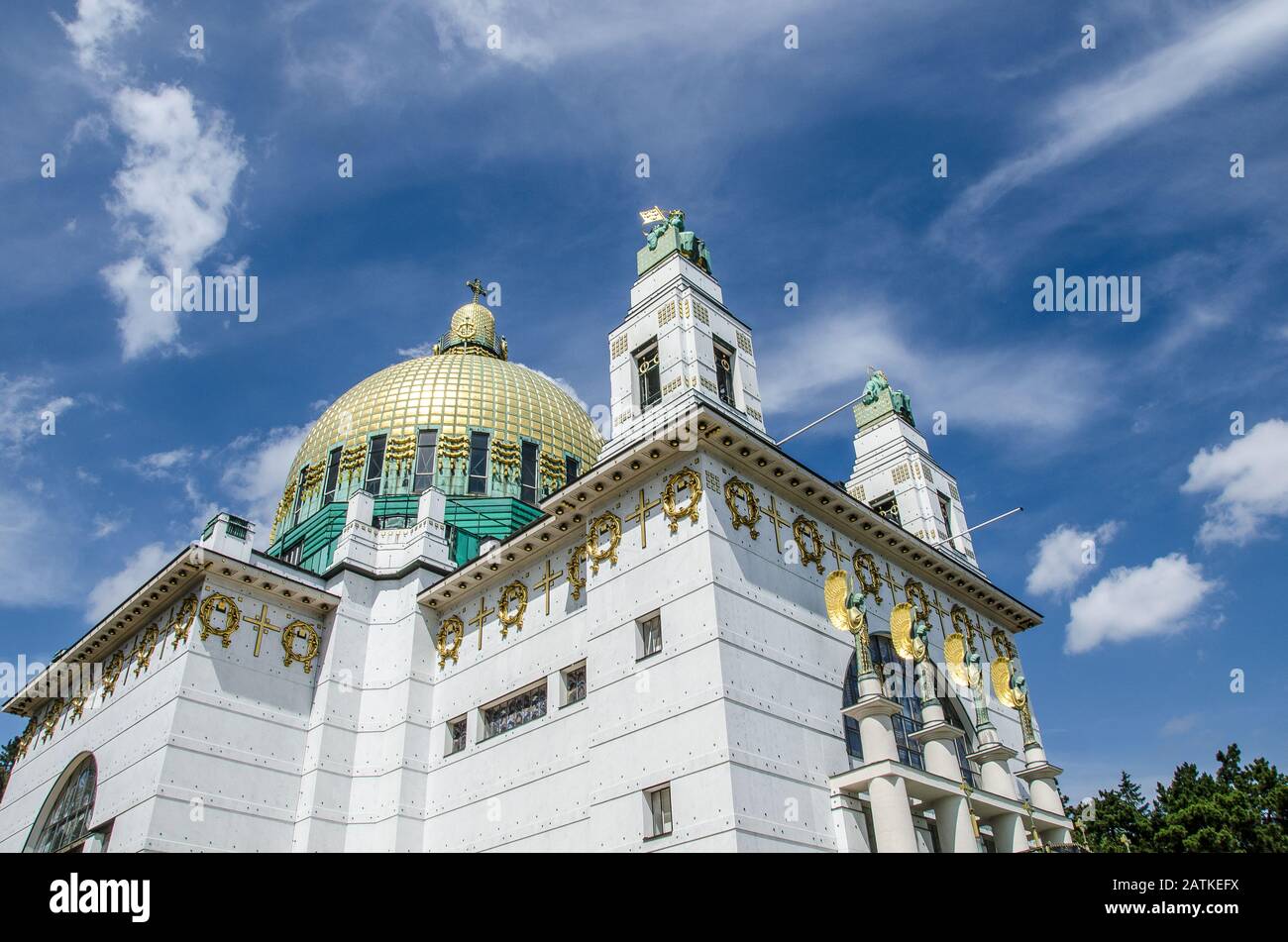La chiesa di San Leopoldo, capolavoro architettonico di otto Wagner, è la prima chiesa moderna d'Europa e un gioiello dell'Art Nouveau viennese. Foto Stock