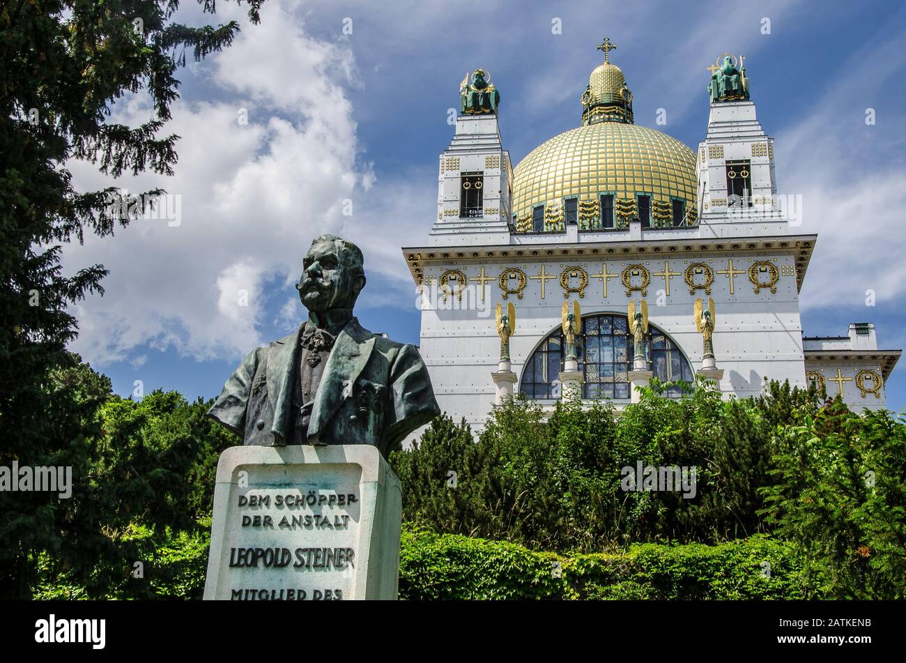 La chiesa di San Leopoldo, capolavoro architettonico di otto Wagner, è la prima chiesa moderna d'Europa e un gioiello dell'Art Nouveau viennese. Foto Stock