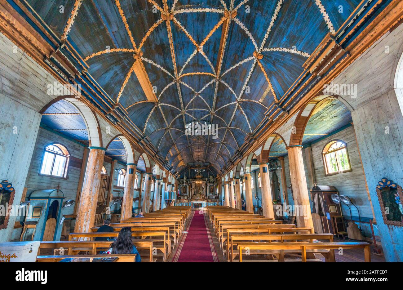 Soffitto a Iglesia Santa Maria de Loreto, chiesa in legno, 1740, a Achao a Isla Quinchao, Arcipelago di Chiloe, Regione di Los Lagos, Patagonia, Cile Foto Stock