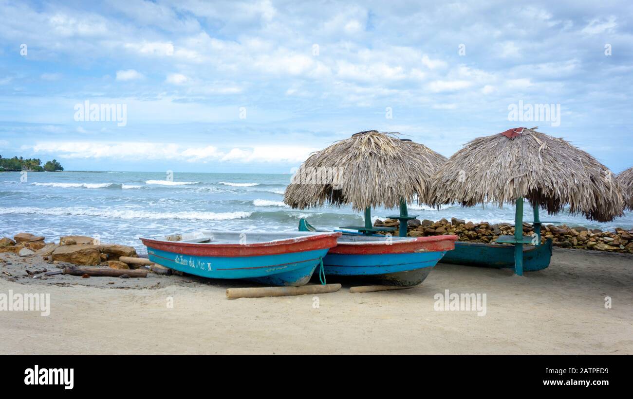 lanchas en la costa Foto Stock