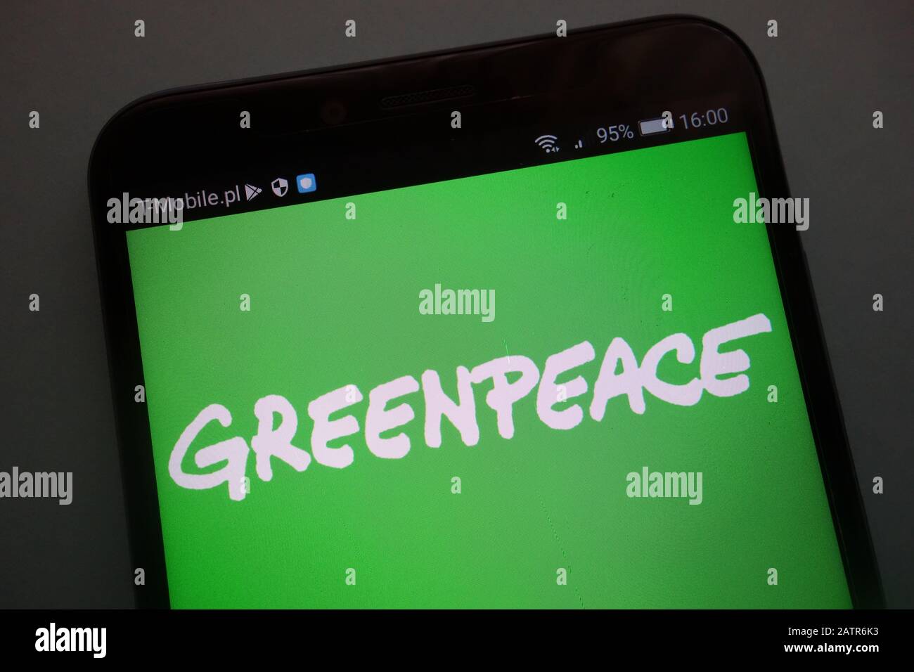 Logo Greenpeace sullo smartphone Foto Stock