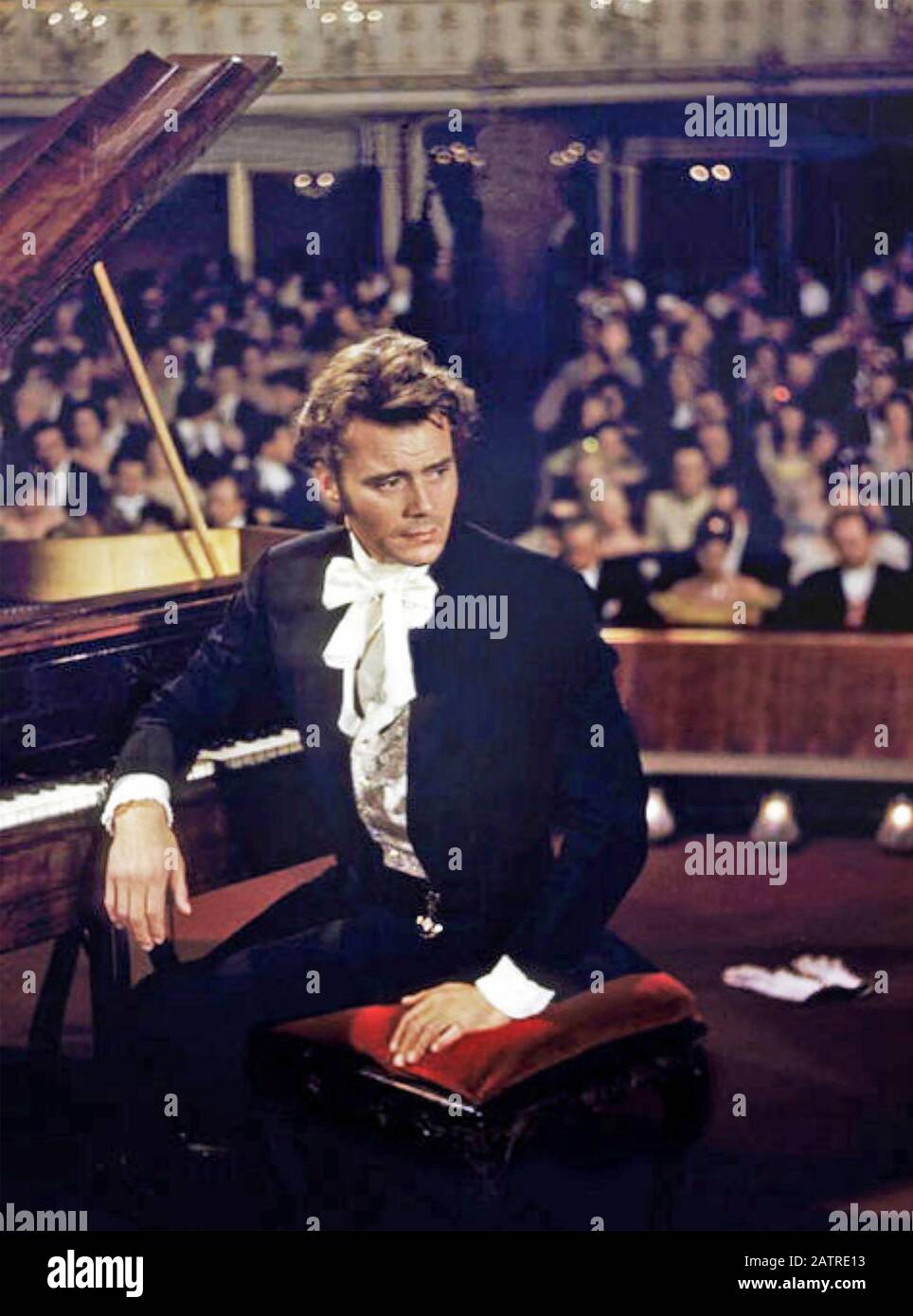 Song WITHOUT END 1960 Columbia Pictures biografia del film di Franz Liszt eseguita da Dirk Bogarde Foto Stock