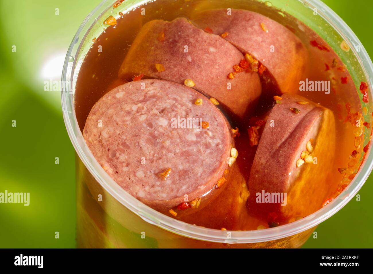 Hot Bologna, un classico insaccato e sottaceto di Coal Country in Pennsylvania, Stati Uniti Foto Stock