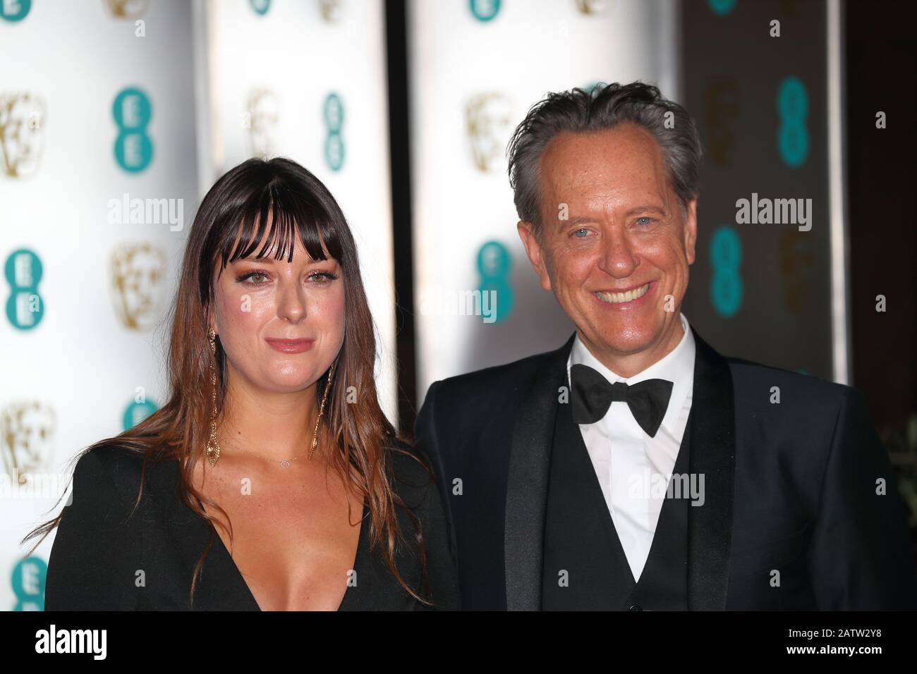 L'attore Richard E. Grant e la figlia Olivia partecipano alla cena post-party EE BAFTA al Grosvenor House Hotel di Londra, Regno Unito Foto Stock