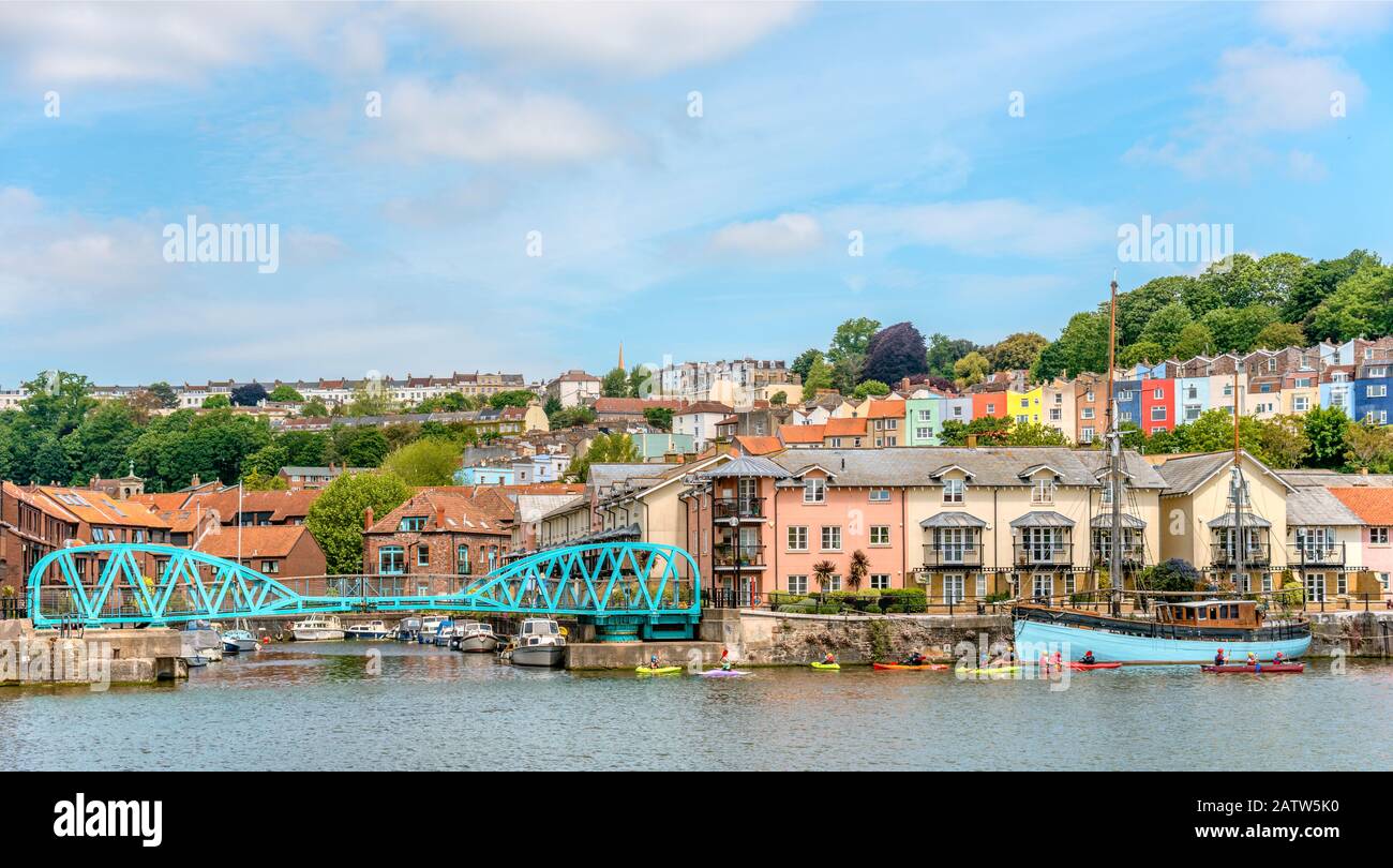 Blocco di giunzione ponte a Floating Harbour, Bristol, Somerset, Inghilterra, Regno Unito Foto Stock