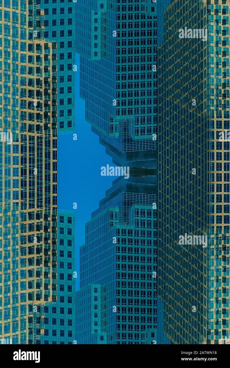 Composito digitale astratto di edificio commerciale nel quartiere finanziario di Manhattan a New York City, USA. Foto Stock