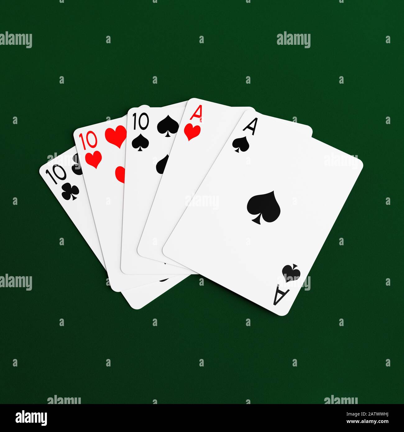 Full House poker mano di carte da gioco su uno sfondo verde baize Foto Stock