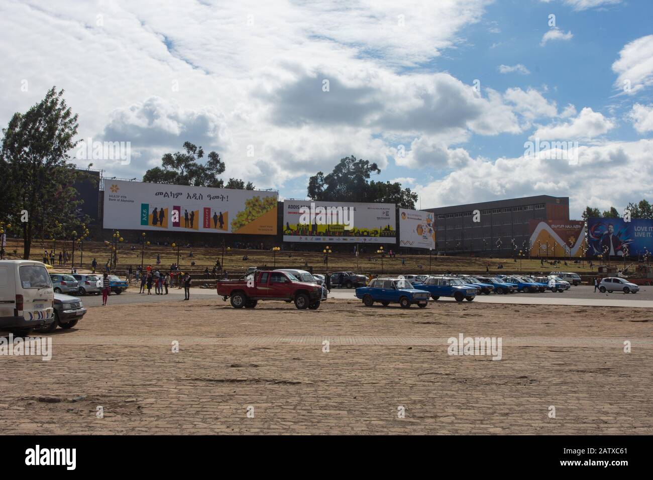 Addis Abeba, Etiopia - novembre 2018: Grande fiera etiope in piazza Meskel. La grande corsa etiope è il più grande evento di corsa in Africa Foto Stock