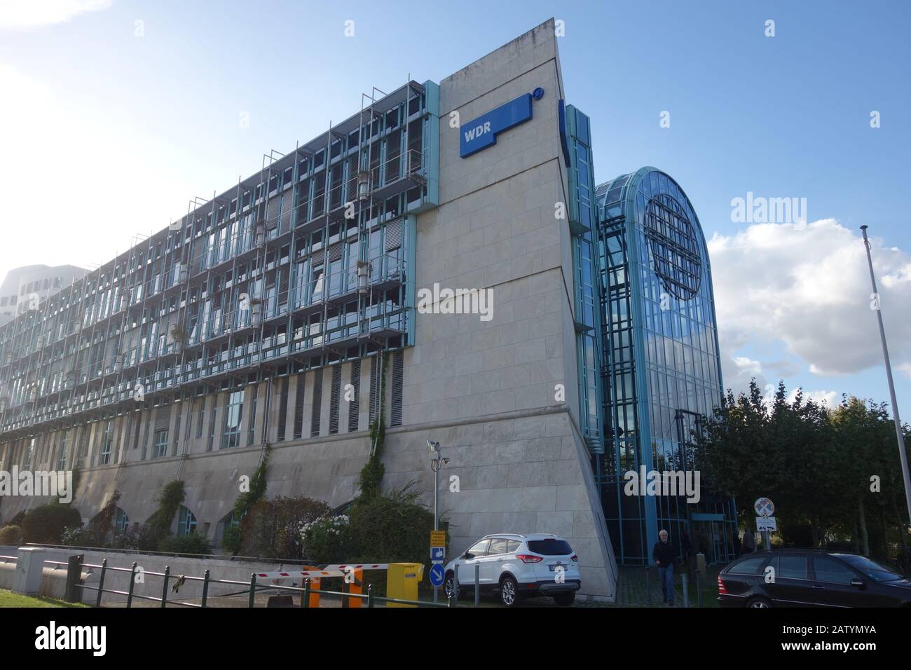 WDR-Studio Dusseldorf, il più grande di undici studi radiofonici regionali della Germania occidentale appartenenti all'emittente statale. Foto Stock