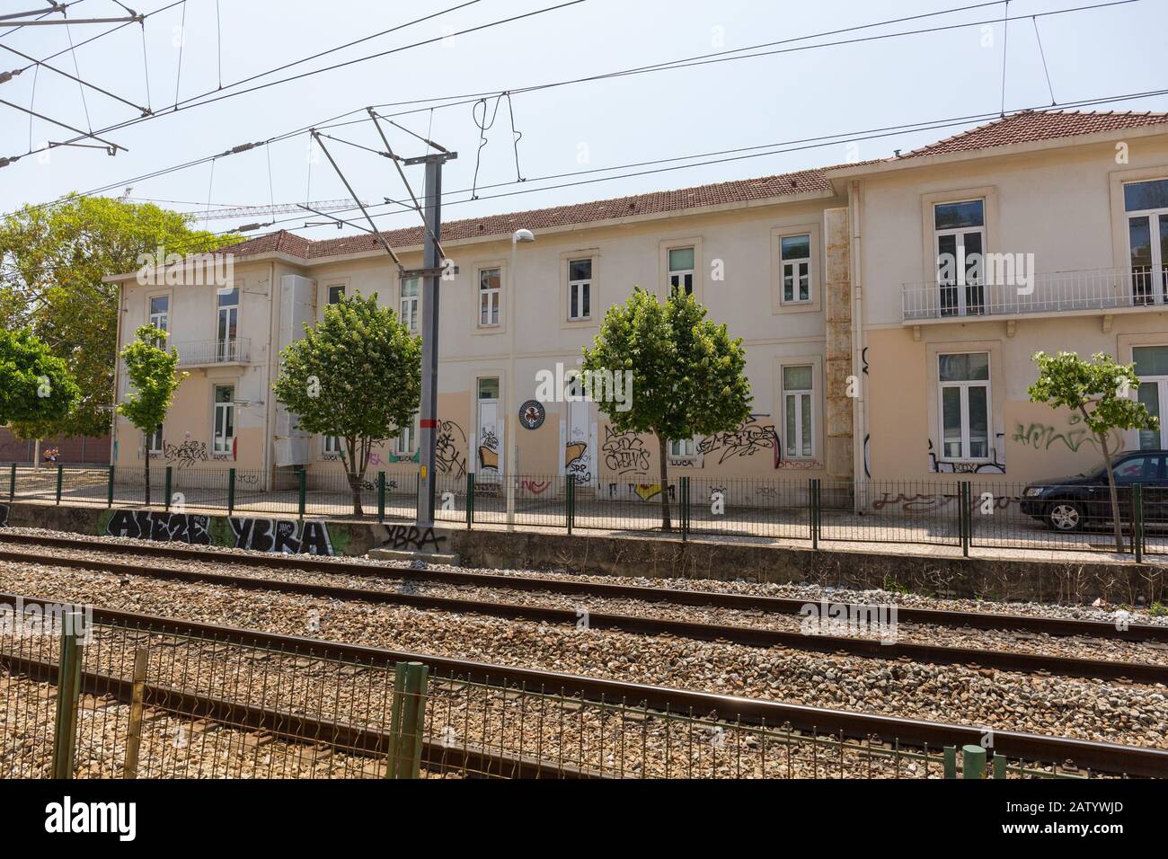 Linea ferroviaria tra Belem e Lisbona Foto Stock