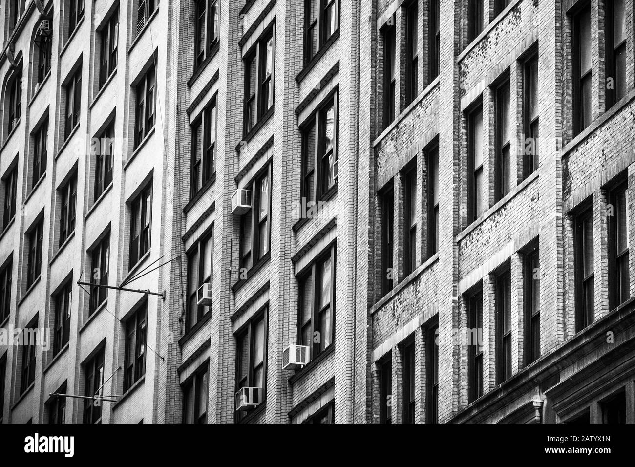 Architettura del New York City Apartment Building vista dall'esterno Foto Stock