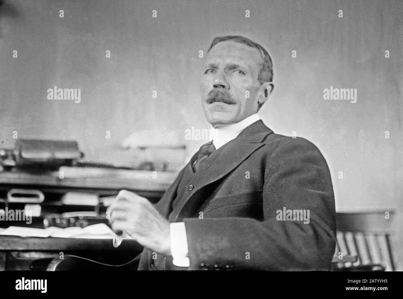 Charles Cooper Nott Jr. (1869-1957) un procuratore distrettuale e un giudice del New York General Sessions Court ca. 1910-1915 Foto Stock