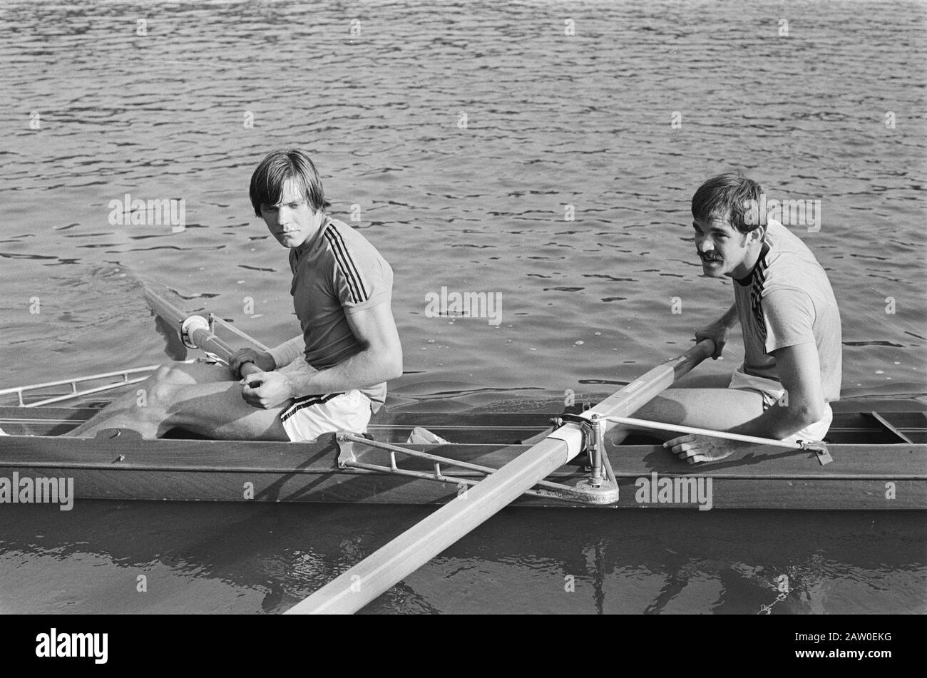 Nedederlands canottaggio campionati in Amsterdam Bosbaan; campione olandese 2+ vogare Dudok van Heel con espresso Bogaards, The Keth e Van Andel Data: 13 luglio 1978 luogo: Amsterdam, Noord-Holland Parole Chiave: Nautica, sport Foto Stock