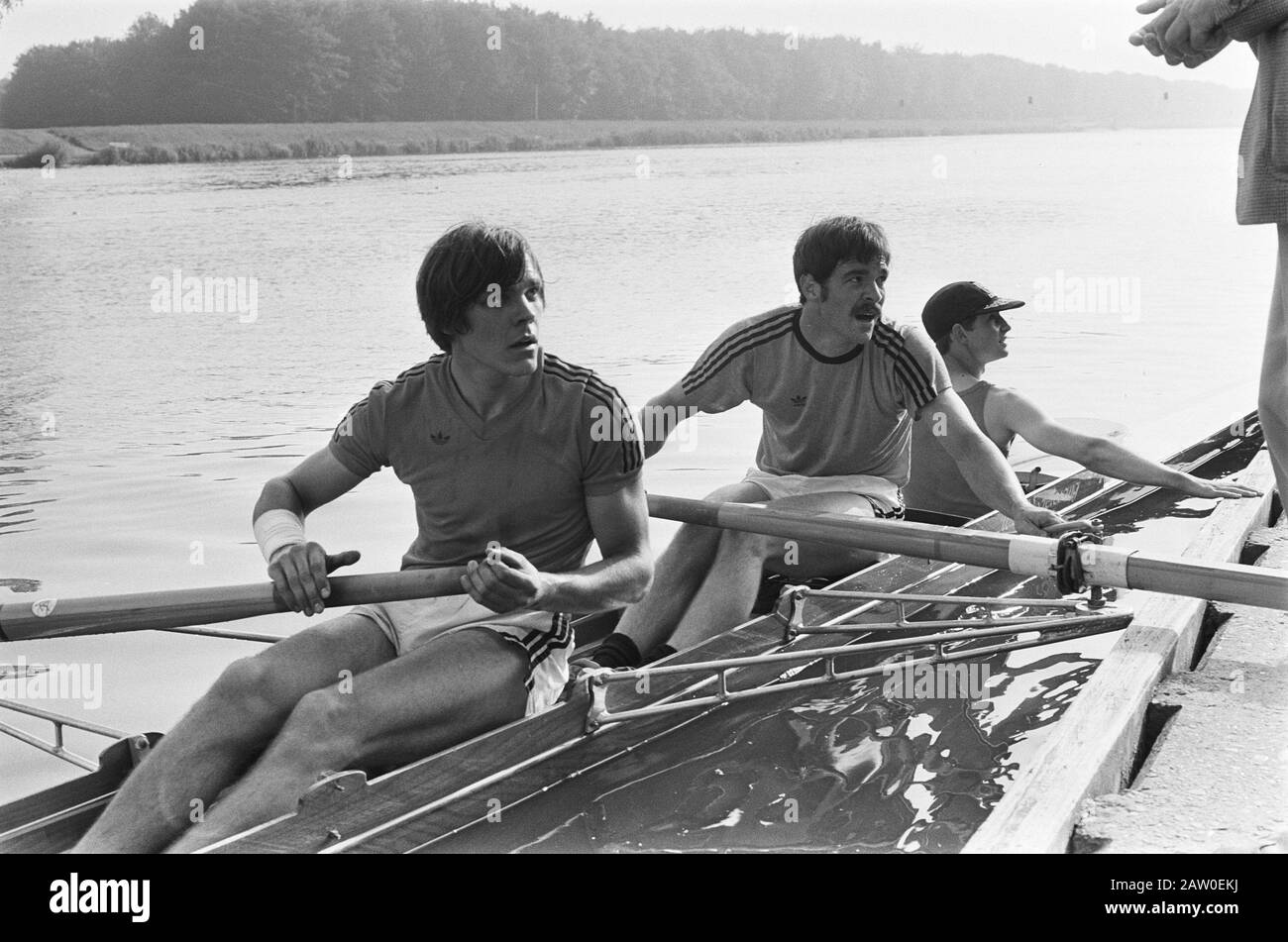 Nedederlands canottaggio campionati in Amsterdam Bosbaan; campione olandese 2+ vogare Dudok van Heel con espresso Bogaards, The Keth e Van Andel Data: 13 luglio 1978 luogo: Amsterdam, Noord-Holland Parole Chiave: Nautica, sport Foto Stock