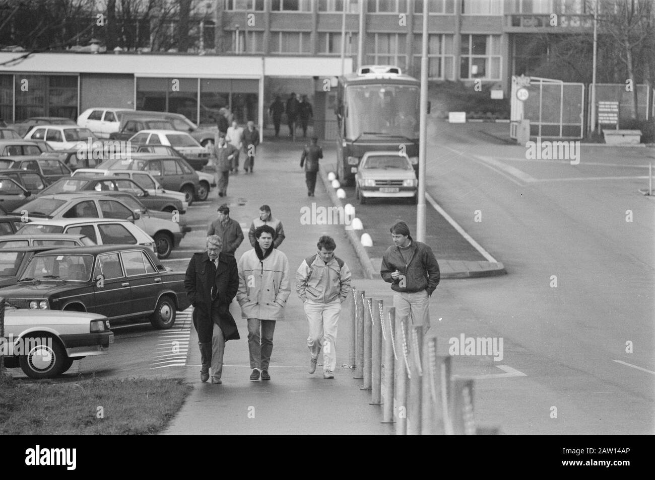 I Licenziamenti Minacciano Fokker, Fokker Schiphol Oost Data: 8 Gennaio 1988 Luogo: North-Holland, Schiphol Persona Nome: Allevatore Foto Stock