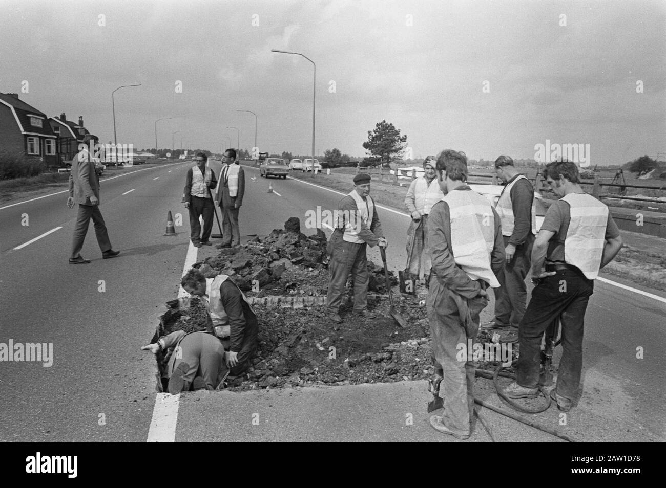 Mission Het Parool: Hole In Pavement Highway 1 Data: 20 Agosto 1970 Nome Persona: Het Parool Foto Stock
