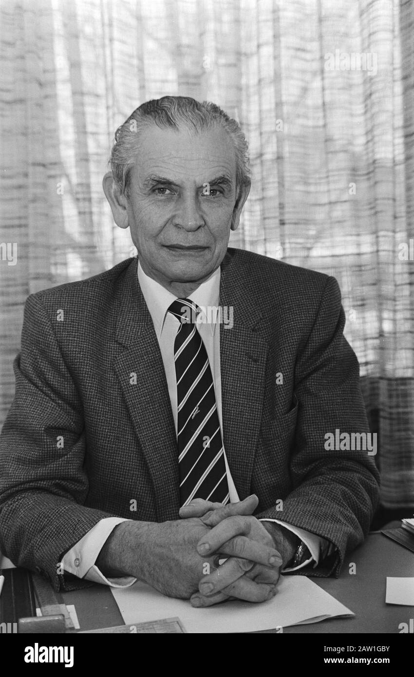 Missione PT-Current, Sig. Westerbeek, responsabile dell'educazione e della formazione Breeder Data: 13 marzo 1981 Nome Della Persona: Allevatore Foto Stock