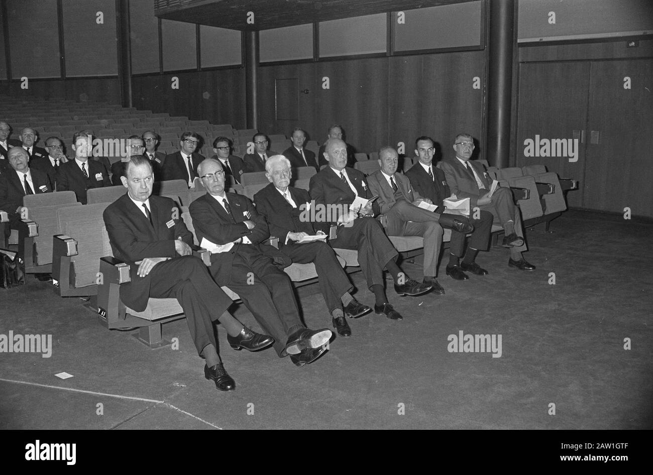 Risparmio di contratto per la città di Amsterdam, 150 anni di anniversario data: 2 giugno 1967 posizione: Amsterdam, Noord-Holland Foto Stock