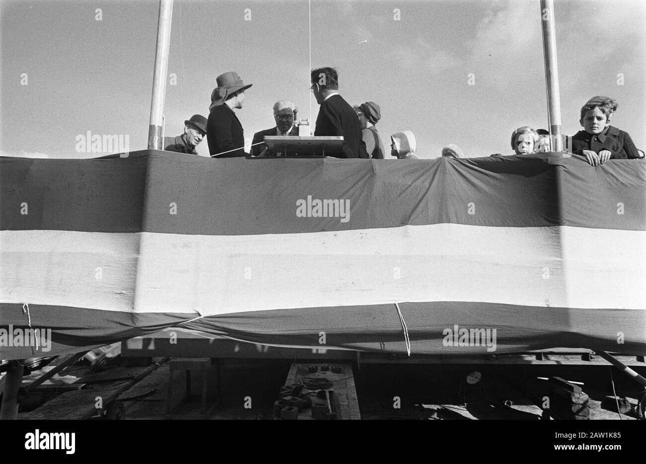 Mission Zaanlandse Shipbuilding Me Launching Fairlift, Hull Number 515 For Fair Play Shipping Company Data: 25 Ottobre 1969 Parole Chiave: Launchings Nome Persona: Fair Play Shipping Company Nome Istituzione: Zaanlandse Scheepsbouwmaatschappij Foto Stock