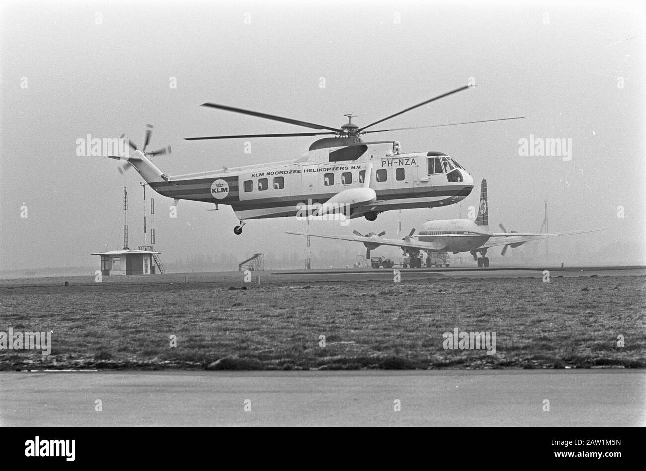 KLM Helicopter ha effettuato il primo volo di prova, KLM Helicopter Sikorsky Data: 19 febbraio 1968 Parole Chiave: Elicotteri Foto Stock