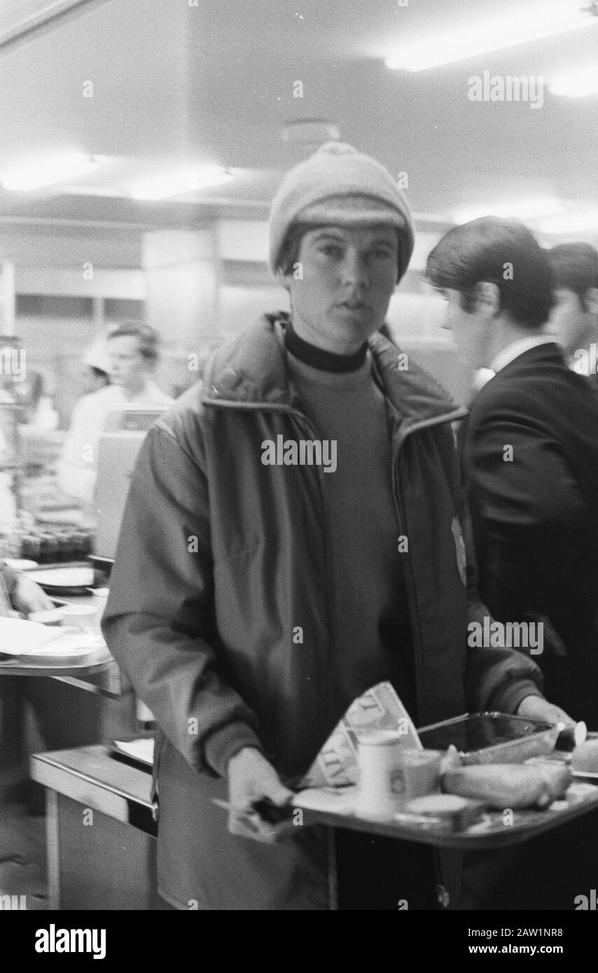 Apertura Olimpiadi Invernali A Grenoble Data: 6 Febbraio 1968 Località: Grenoble Foto Stock