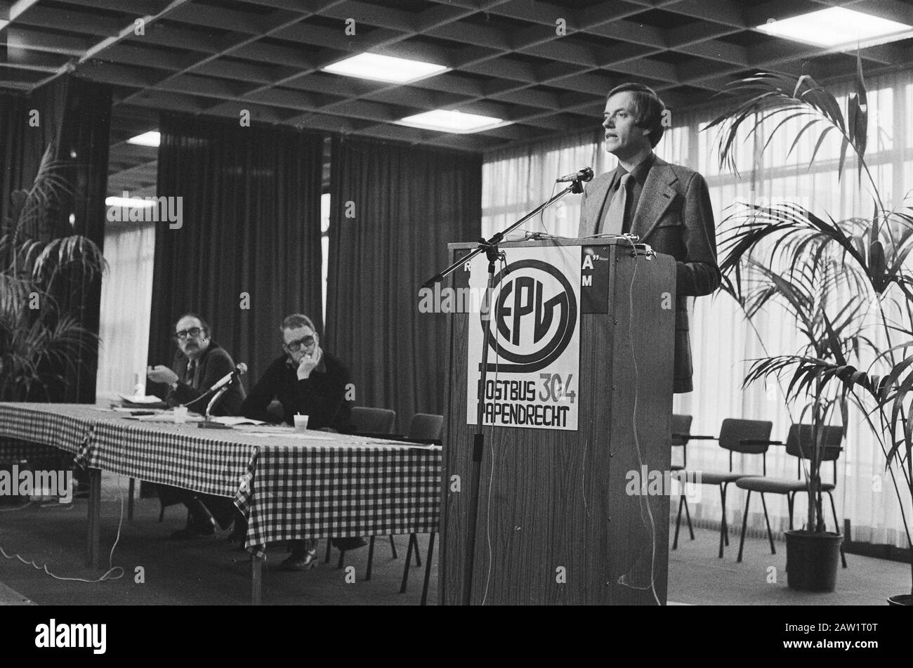 Incontro inaugurale Partito Progressista Dei Popoli (EPP) a Utrecht Data: 28 gennaio 1978 luogo: Utrecht Parole Chiave: Incontri Nome Persona: Partito evangelico progressista Dei Popoli Foto Stock