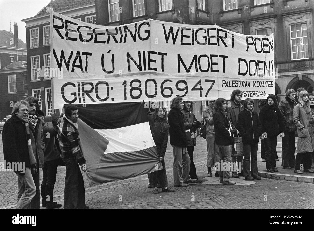 Palestina Comitato dimostra per sovvenzione Hague Data: 3 febbraio 1977 Location: The Hague, South Holland Keywords: Politica Foto Stock