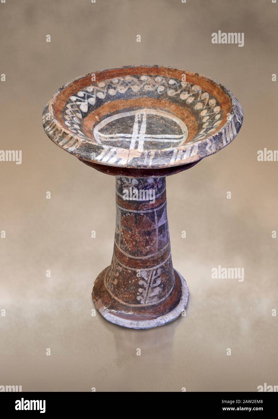 Edicola minoica con decorazioni bianche e policrome , Poros-Heraklion 2100-1800 a.C.; Museo Archeologico di Heraklion. Foto Stock