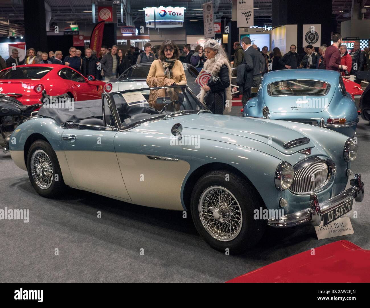 Retromobile Classic Car show Parigi 05/02/2020 Foto Stock