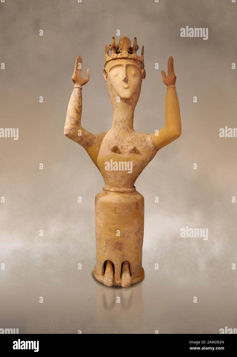 Statua della dea minoica Postpalaziale in terracotta con braccia e corona rialzate, Santuario di Karphi 1200-1100 a.C., Museo Archeologico di Heraklion. Il Gdispari Foto Stock