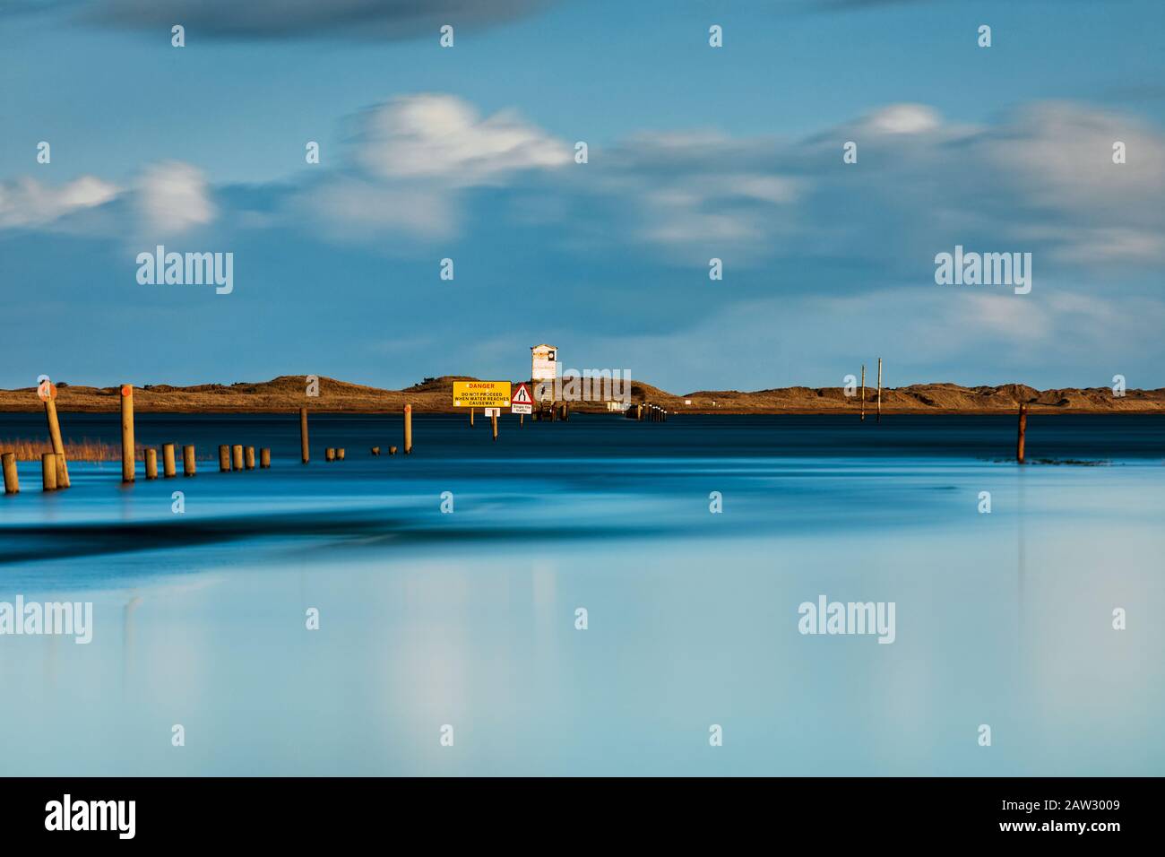 Esposizione Lunga Al Lindisfarne Causeway Foto Stock