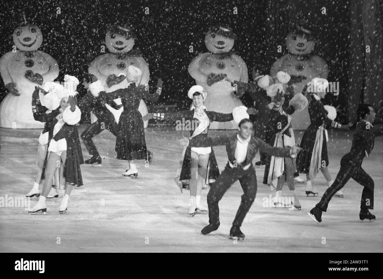 Premiere Holiday on Ice in New RAI. Escluso Parool Data: 1 Febbraio 1962 Parole Chiave: Prime Institution Name: Parool, The Foto Stock