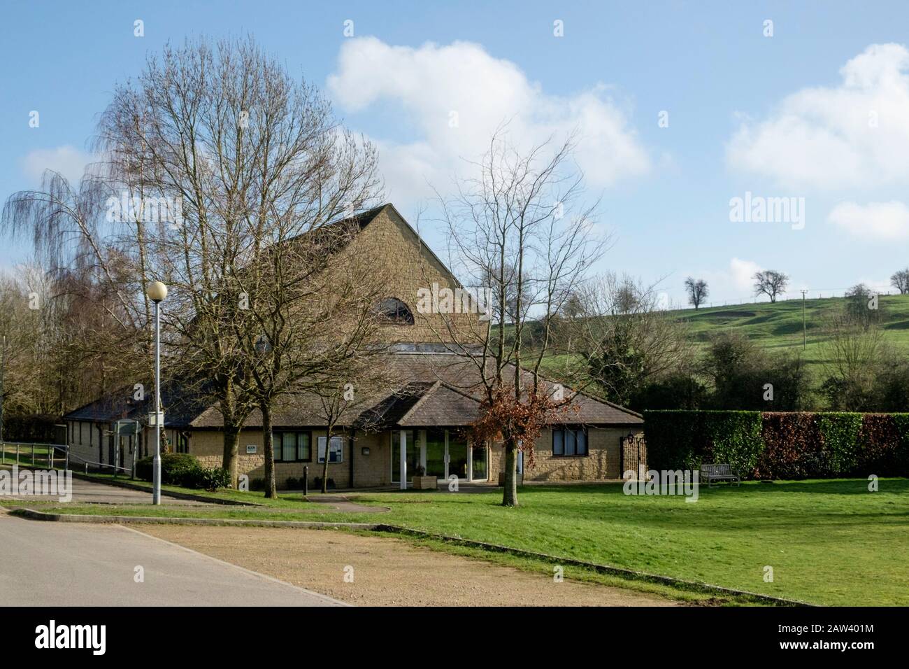 Il Westwoods Centre nel Northleach gloucestershire Regno Unito. Presentato nella serie BBC 'This Country' come l'ufficio Vicars Foto Stock