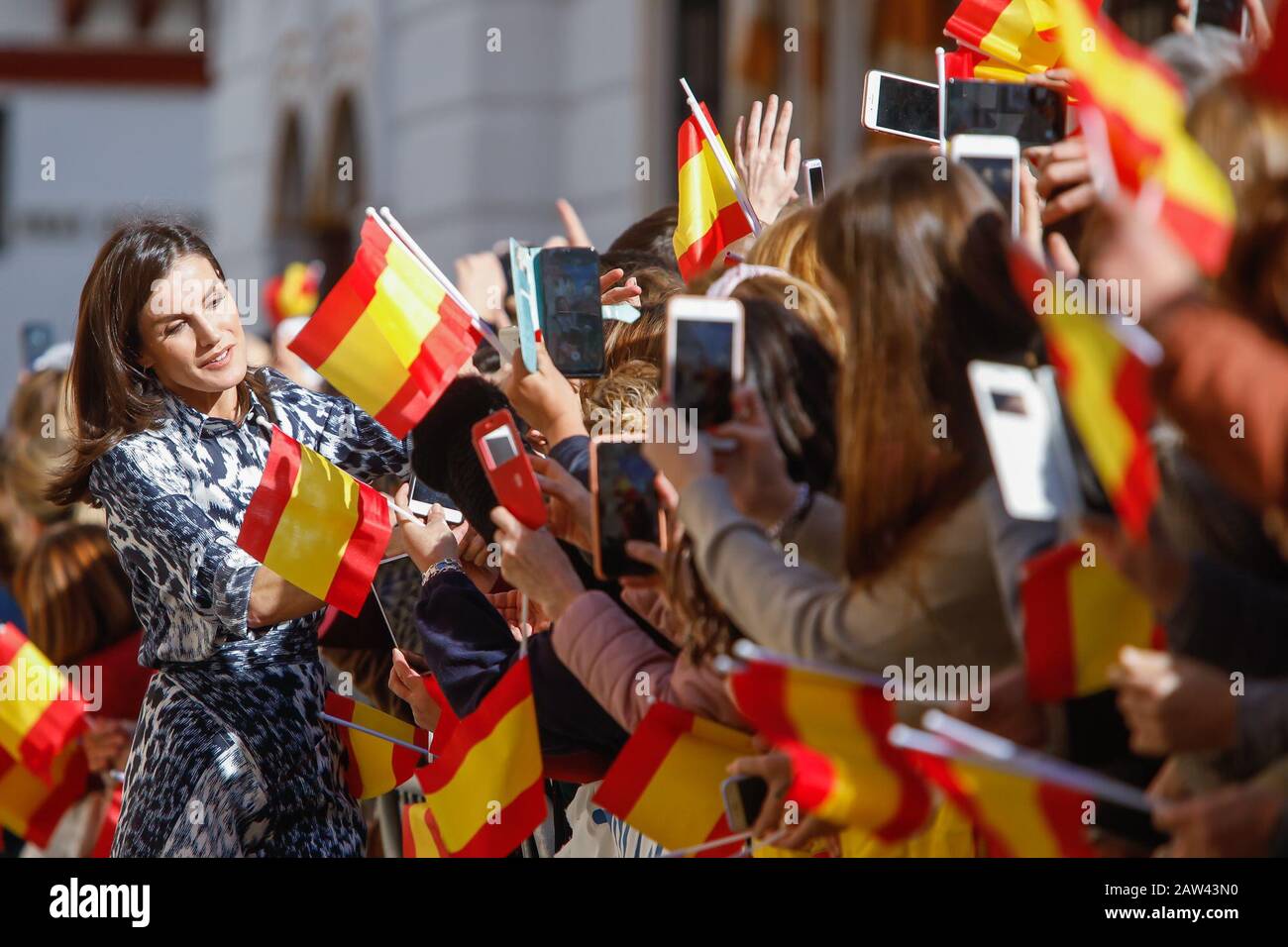 Ecija, Spagna. 06th Feb, 2020. ***NO SPAGNA*** Re Felipe e Regina Letizia visitano Écija a Siviglia, Spagna, il 06 febbraio 2020. Credito: Jimmy Olsen/Media Punch/Alamy Live News Foto Stock