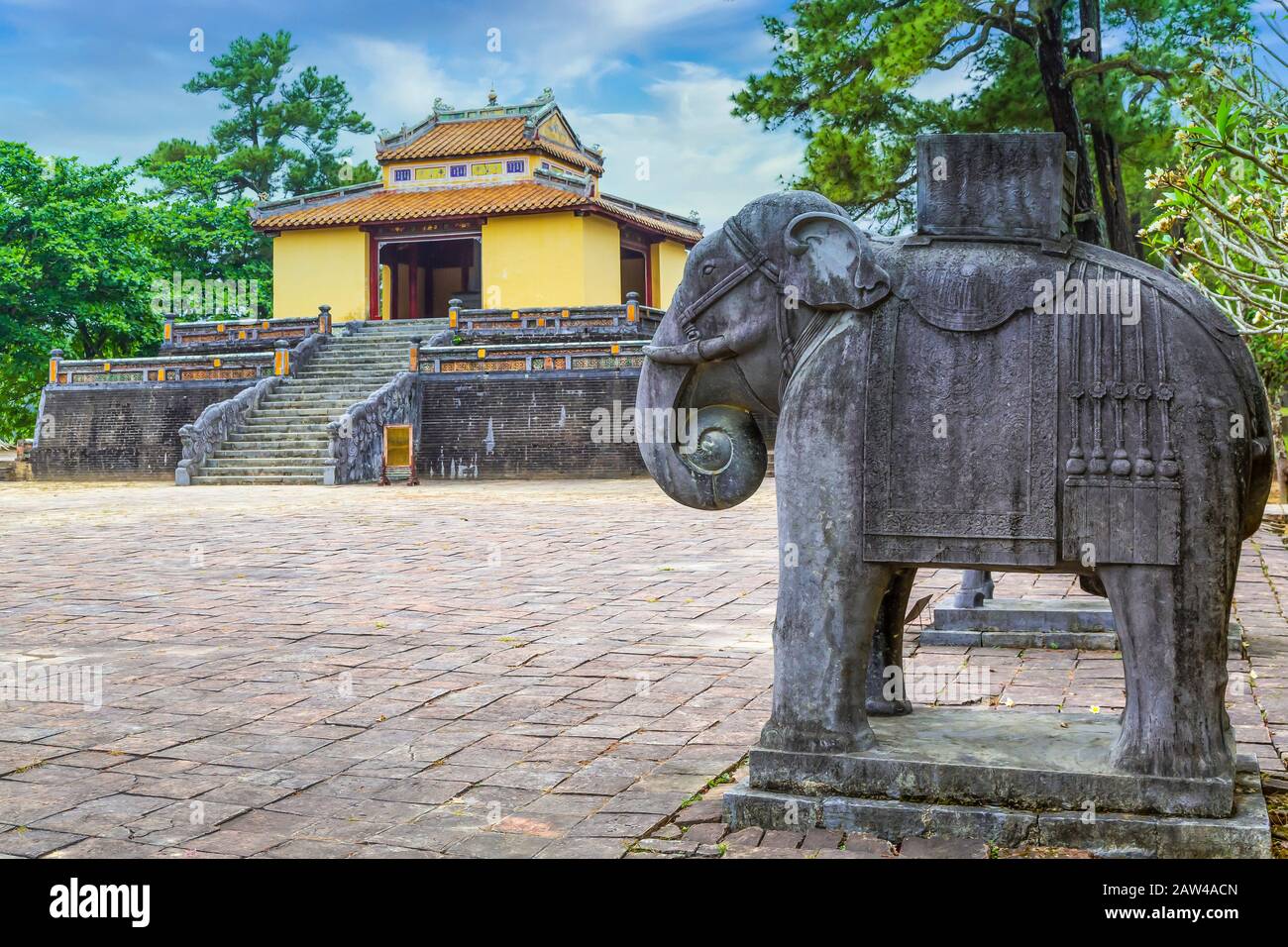 Il Complesso Ming Mang Royal Tomba Vicino Hue, Vietnam, Asia. Foto Stock