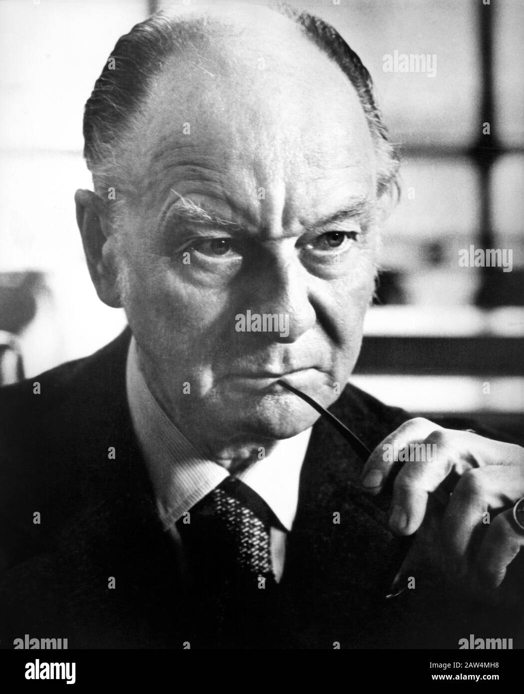 John Gielgud, Ritratto Pubblicitario Per Il Film, 'Gold', Artisti Uniti, 1974 Foto Stock
