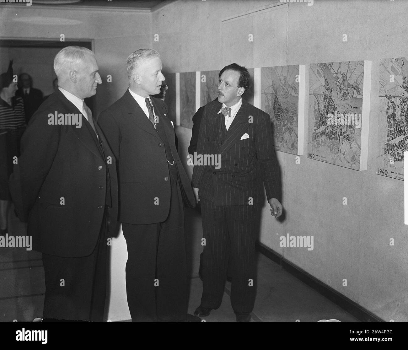 Opere Pubbliche 100 Anni, Museo Della Città Reception Data: 13 Febbraio 1950 Parole Chiave: Museo Della Città, Ricevimenti Foto Stock