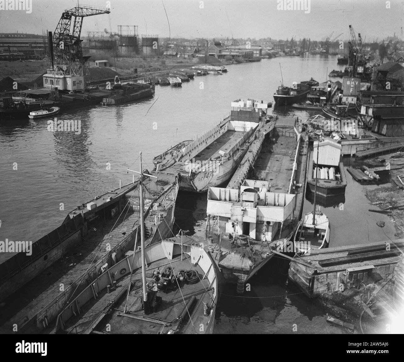 Landing Craft A Wharf Verschuren Data: 17 Aprile 1947 Parole Chiave: Landing Craft Institution Nome: Yard Verschuren Foto Stock