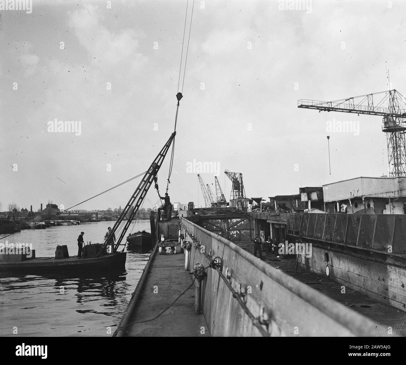 Landing Craft A Wharf Verschuren Data: 17 Aprile 1947 Parole Chiave: Landing Craft Institution Nome: Yard Verschuren Foto Stock