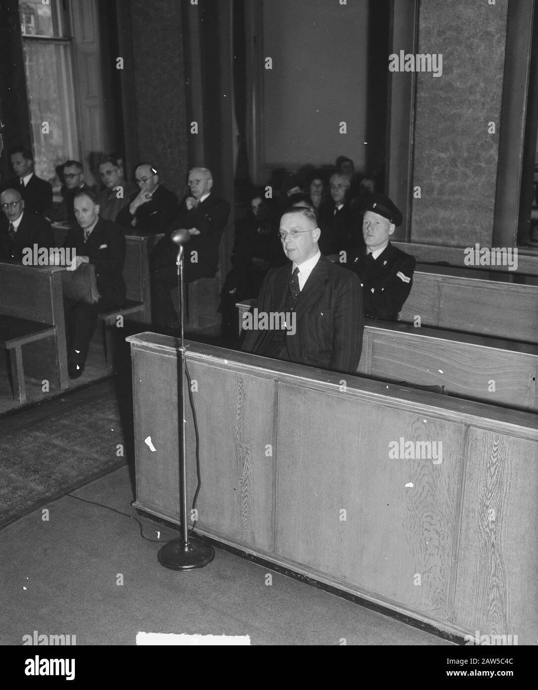 Professor Van Dam Amsterdam Court Data: 26 Ottobre 1948 Località: Amsterdam, Noord-Holland Parole Chiave: Courts Foto Stock