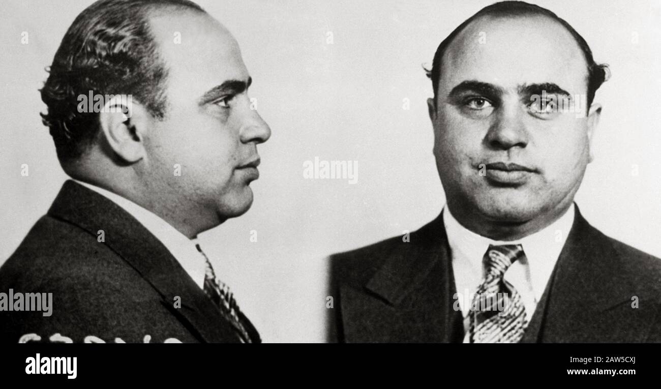 1929 ca , USA : la famosa gangsterna al CAPONE (nata Alphonse Caponi , 1899 - 1947 ) imprigionato . - FOTO SEGNALETICA - photobooth - mugshot - MUG SHOT ca Foto Stock